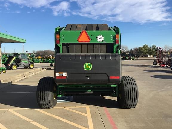 Image of John Deere 560M equipment image 3