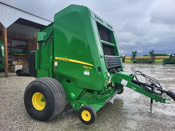 Image of John Deere 560M Silage Image 0