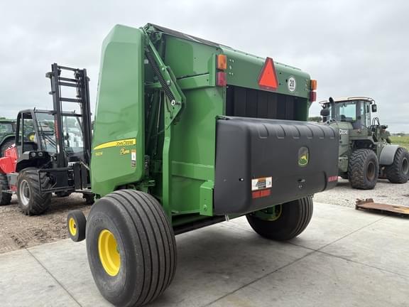 Image of John Deere 560M equipment image 3