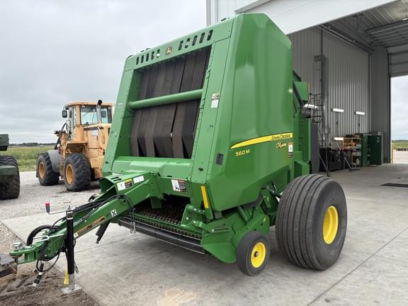 Image of John Deere 560M equipment image 1