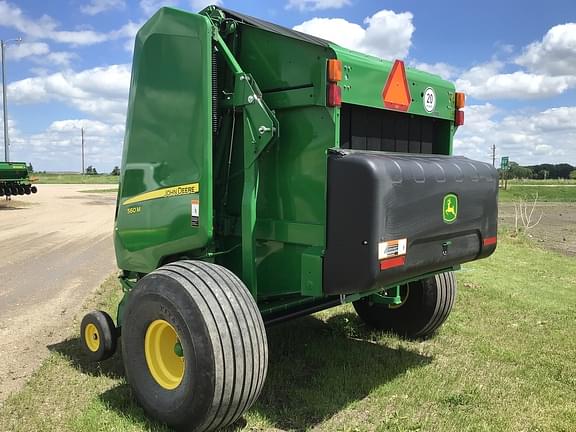 Image of John Deere 560M equipment image 2