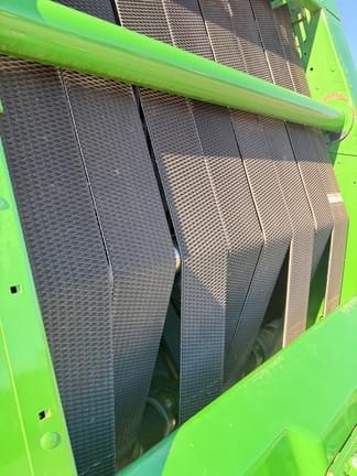 Image of John Deere 560M equipment image 4