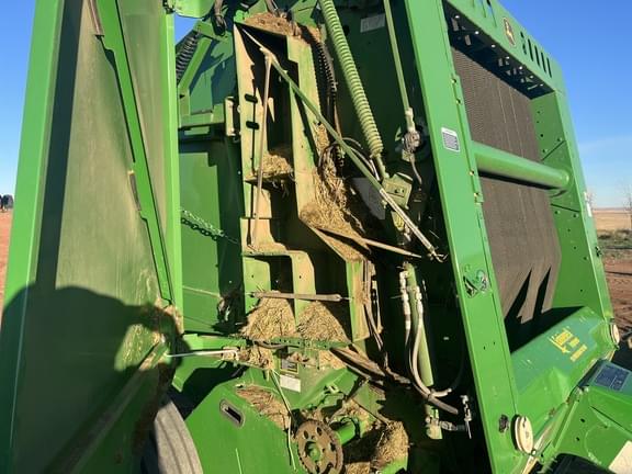 Image of John Deere 560M equipment image 4