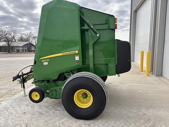 Image of John Deere 560M equipment image 3