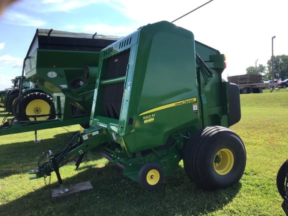 Image of John Deere 560M equipment image 2