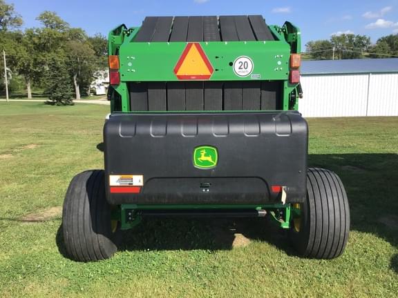Image of John Deere 560M equipment image 4