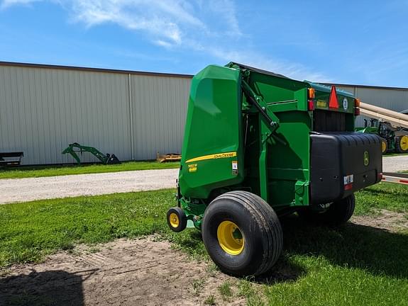 Image of John Deere 560M equipment image 3