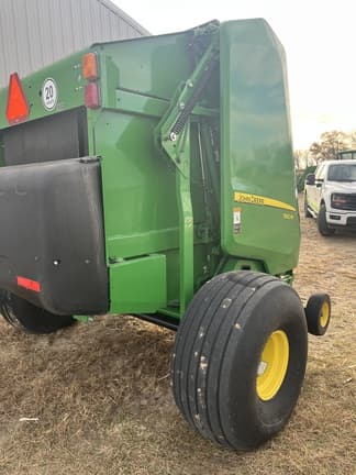 Image of John Deere 560M equipment image 3