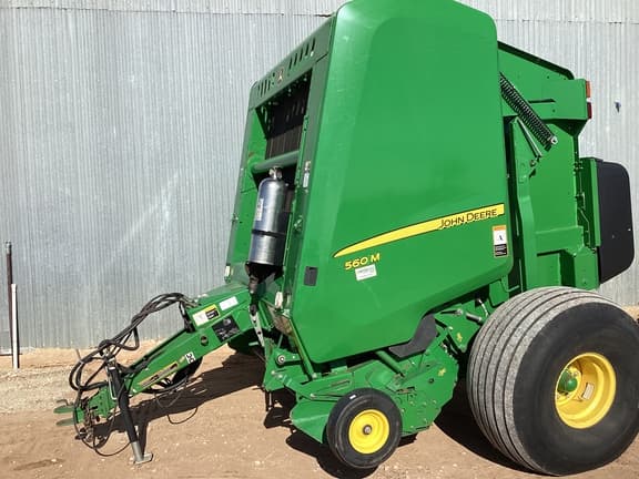 Image of John Deere 560M equipment image 1