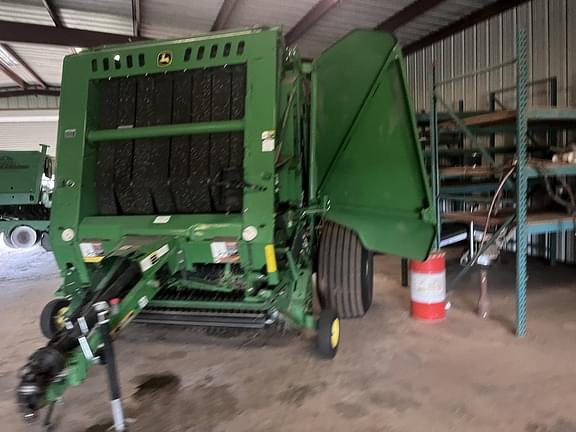 Image of John Deere 560M equipment image 4