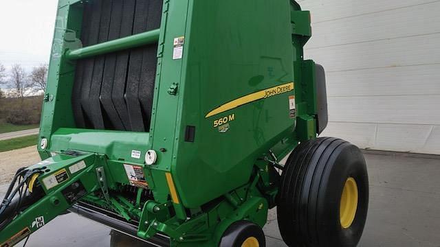 Image of John Deere 560M equipment image 4