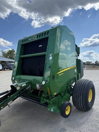 Image of John Deere 560M Image 0