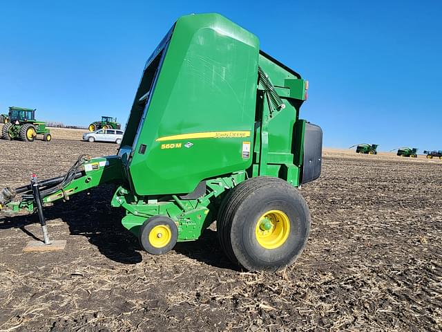 Image of John Deere 560M equipment image 4