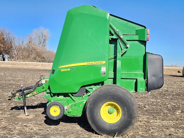 Image of John Deere 560M equipment image 1