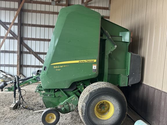 Image of John Deere 560M equipment image 1
