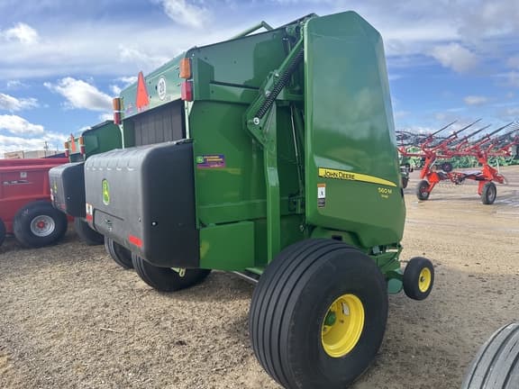 Image of John Deere 560M Silage equipment image 3