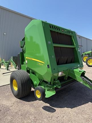 Image of John Deere 560M equipment image 1