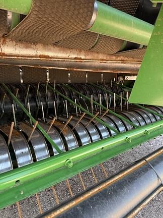 Image of John Deere 560M equipment image 4