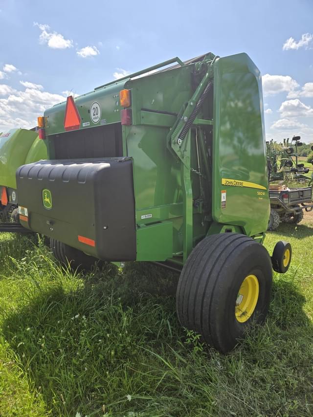 Image of John Deere 560M equipment image 2