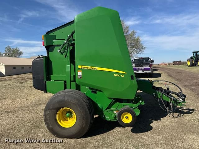 Image of John Deere 560M equipment image 3