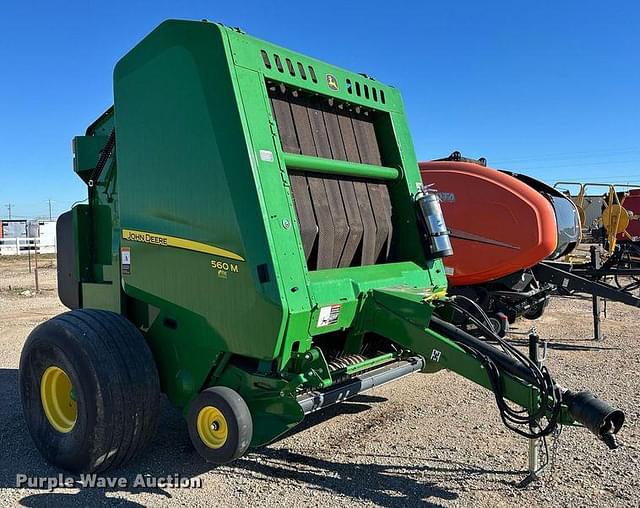 Image of John Deere 560M equipment image 2