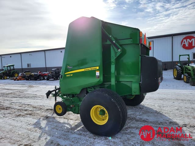 Image of John Deere 560M equipment image 4