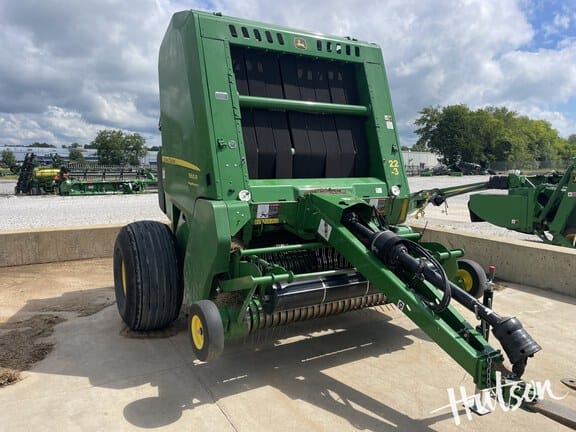 2022 John Deere 560R Equipment Image0