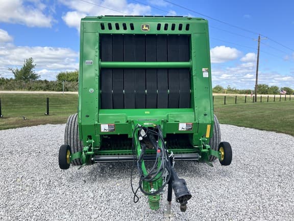 Image of John Deere 560R equipment image 1