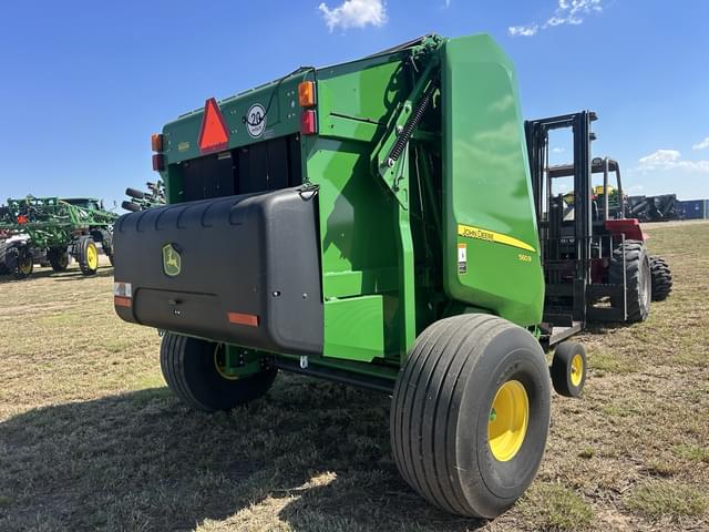 Image of John Deere 560R equipment image 2
