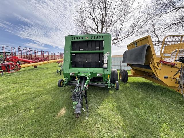 Image of John Deere 560R equipment image 1