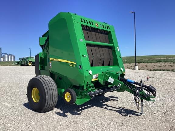 Image of John Deere 560R Primary image