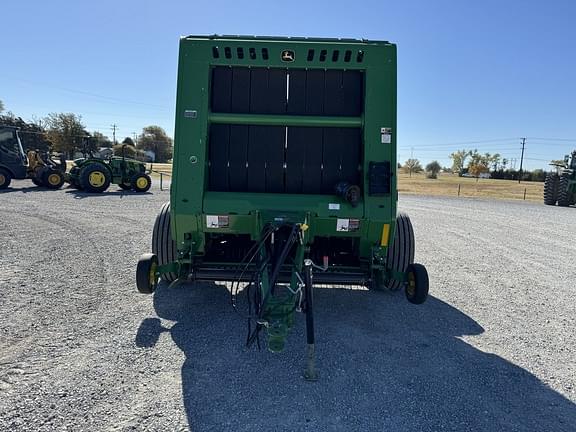 Image of John Deere 560R equipment image 2