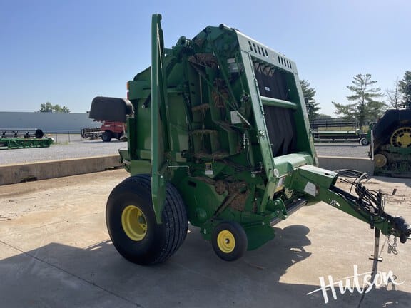 2022 John Deere 560R Equipment Image0