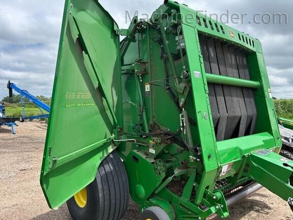 Image of John Deere 560R equipment image 2
