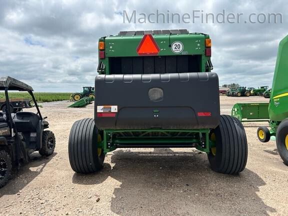 Image of John Deere 560R equipment image 3