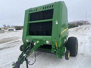 Main image John Deere 560R 7