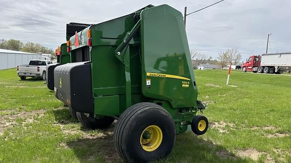 Image of John Deere 560R equipment image 4