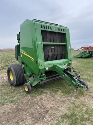 Image of John Deere 560R equipment image 3