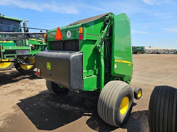 Image of John Deere 560R equipment image 1