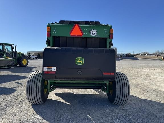 Image of John Deere 560R equipment image 3