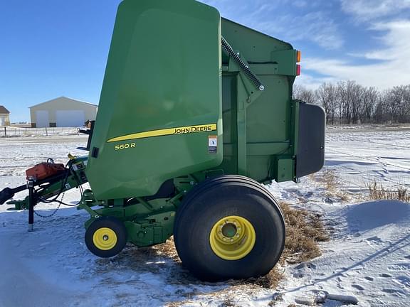 Image of John Deere 560R equipment image 3