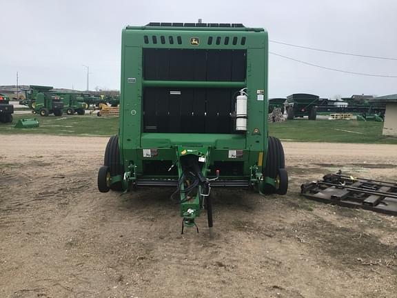 Image of John Deere 560R equipment image 1