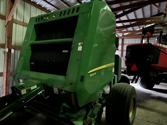 Image of John Deere 560R Image 0