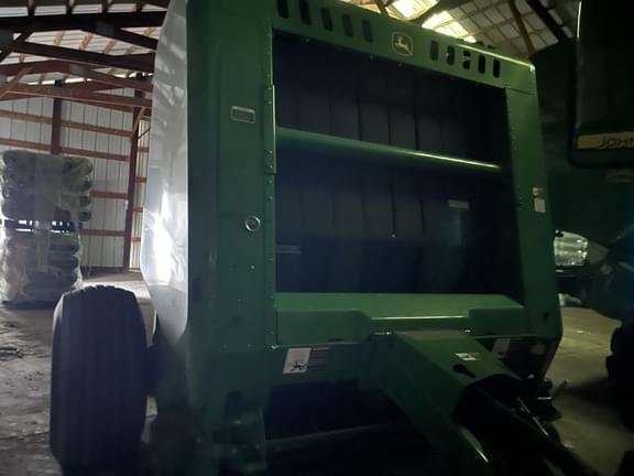 Image of John Deere 560R Image 1