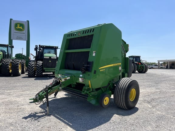 Main image John Deere 560R