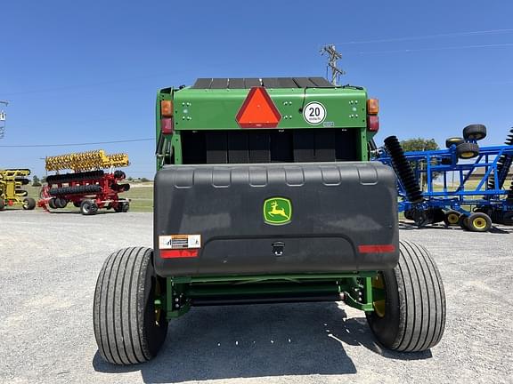 Image of John Deere 560R equipment image 3