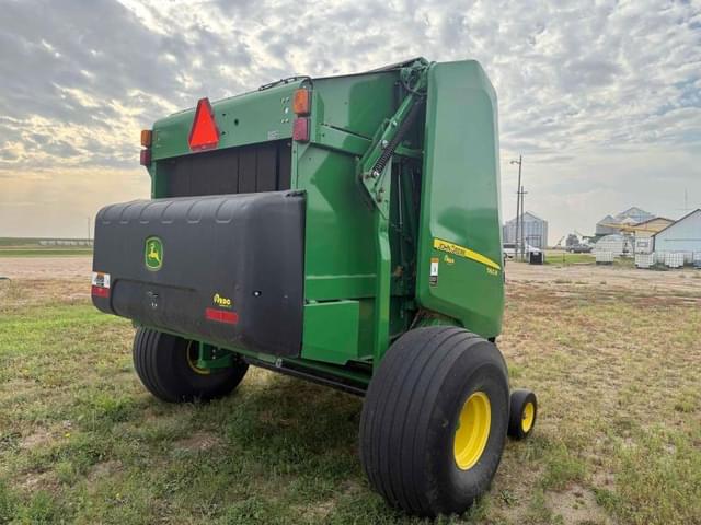 Image of John Deere 560R equipment image 4