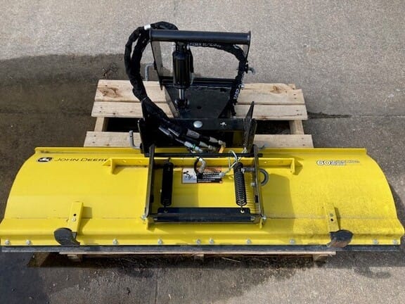 Main image John Deere 60" Front Blade