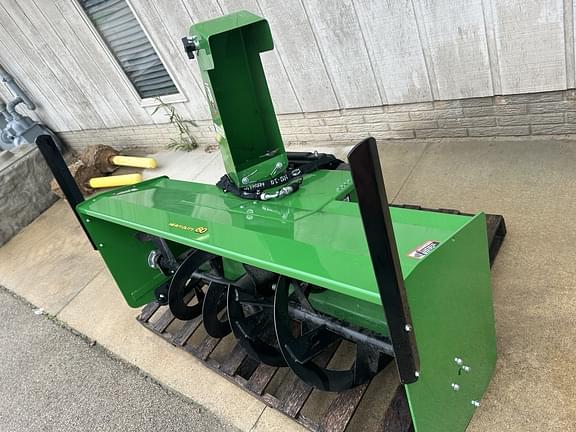 Image of John Deere 60" Snow Blower Image 0