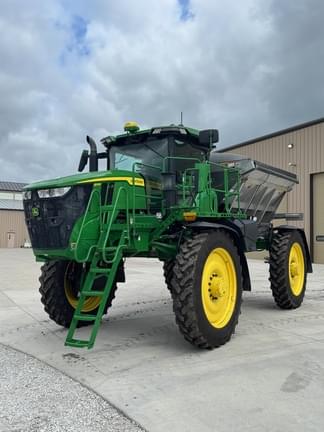 Image of John Deere 600R Primary image